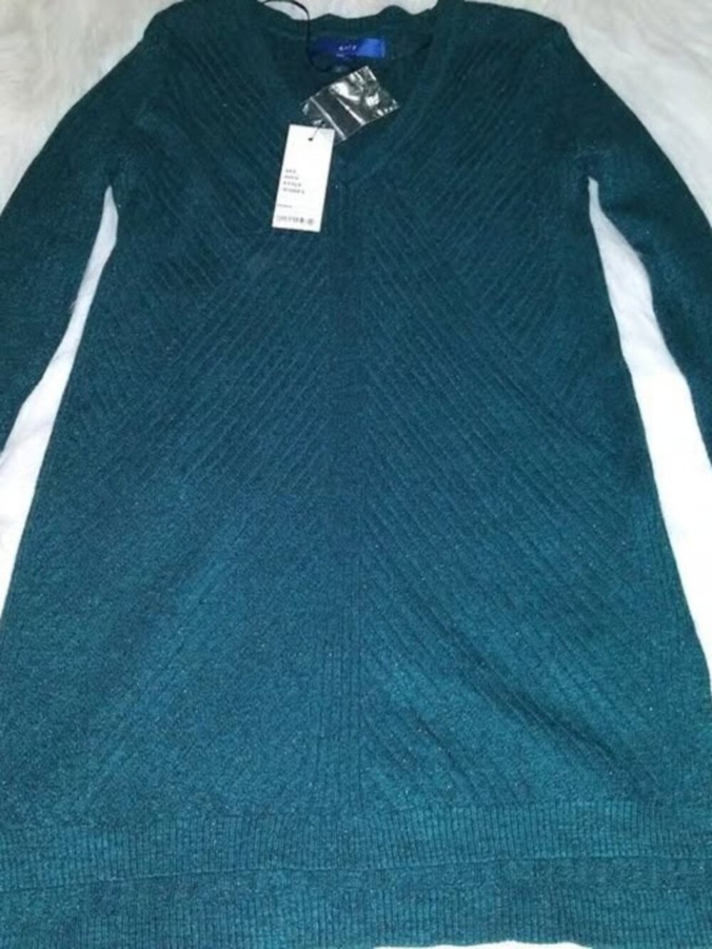 APT 9 Sweater new with tags size xs